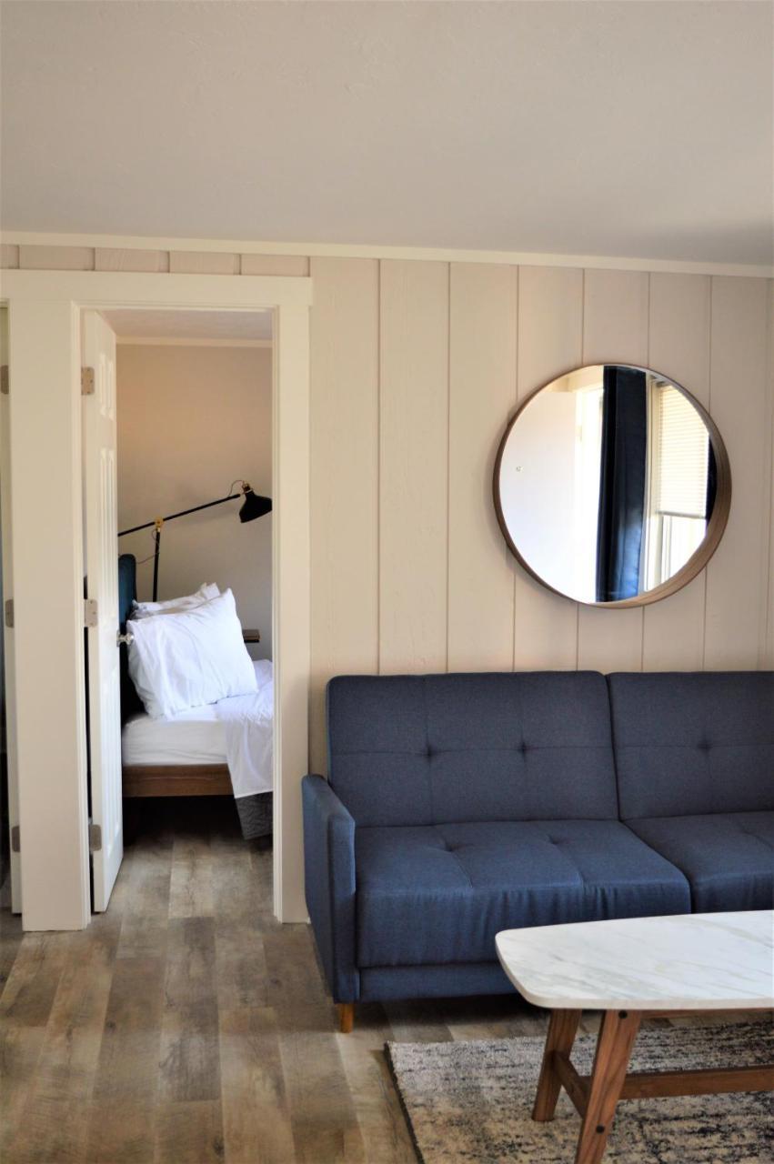 Coastal Suites Resort Beulah Buitenkant foto